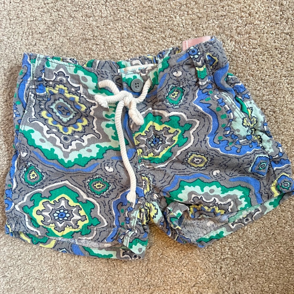 Cute girls shorts. Size 6. FREE SHIPPING if purchased at original price of $15.